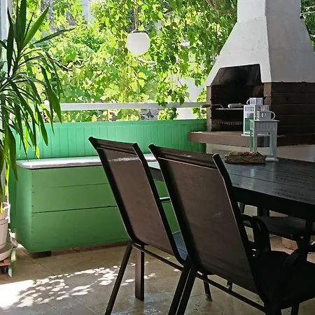 Captain Sijan Apartman Pula