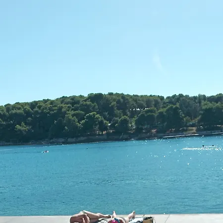 Captain Sijan Apartman Póla